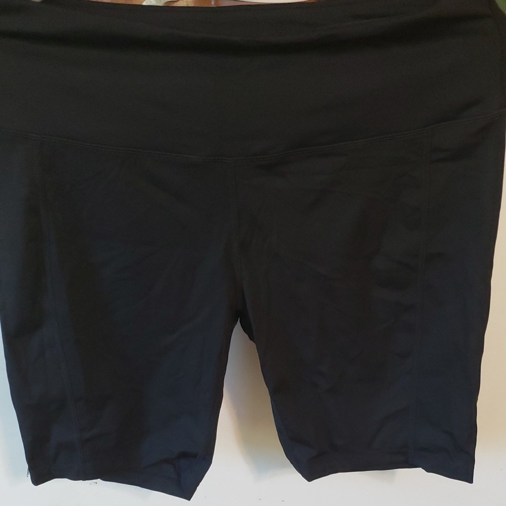 Sleek Black Women's Bike Shorts